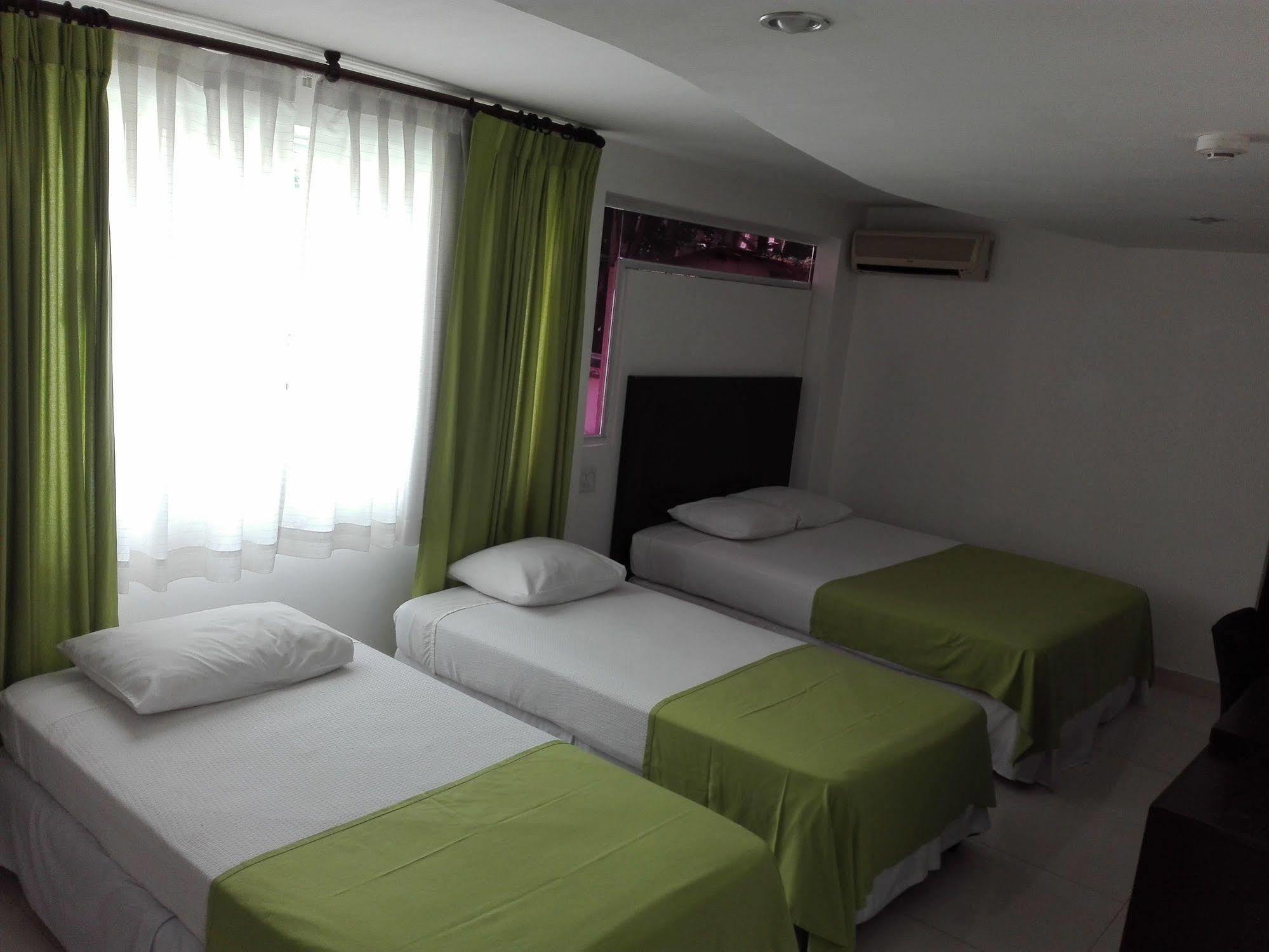 Az Hotel And Suites Panama-Stad Buitenkant foto
