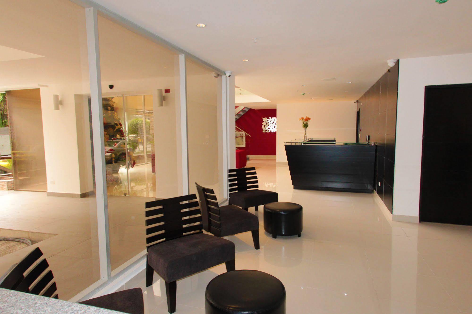 Az Hotel And Suites Panama-Stad Buitenkant foto