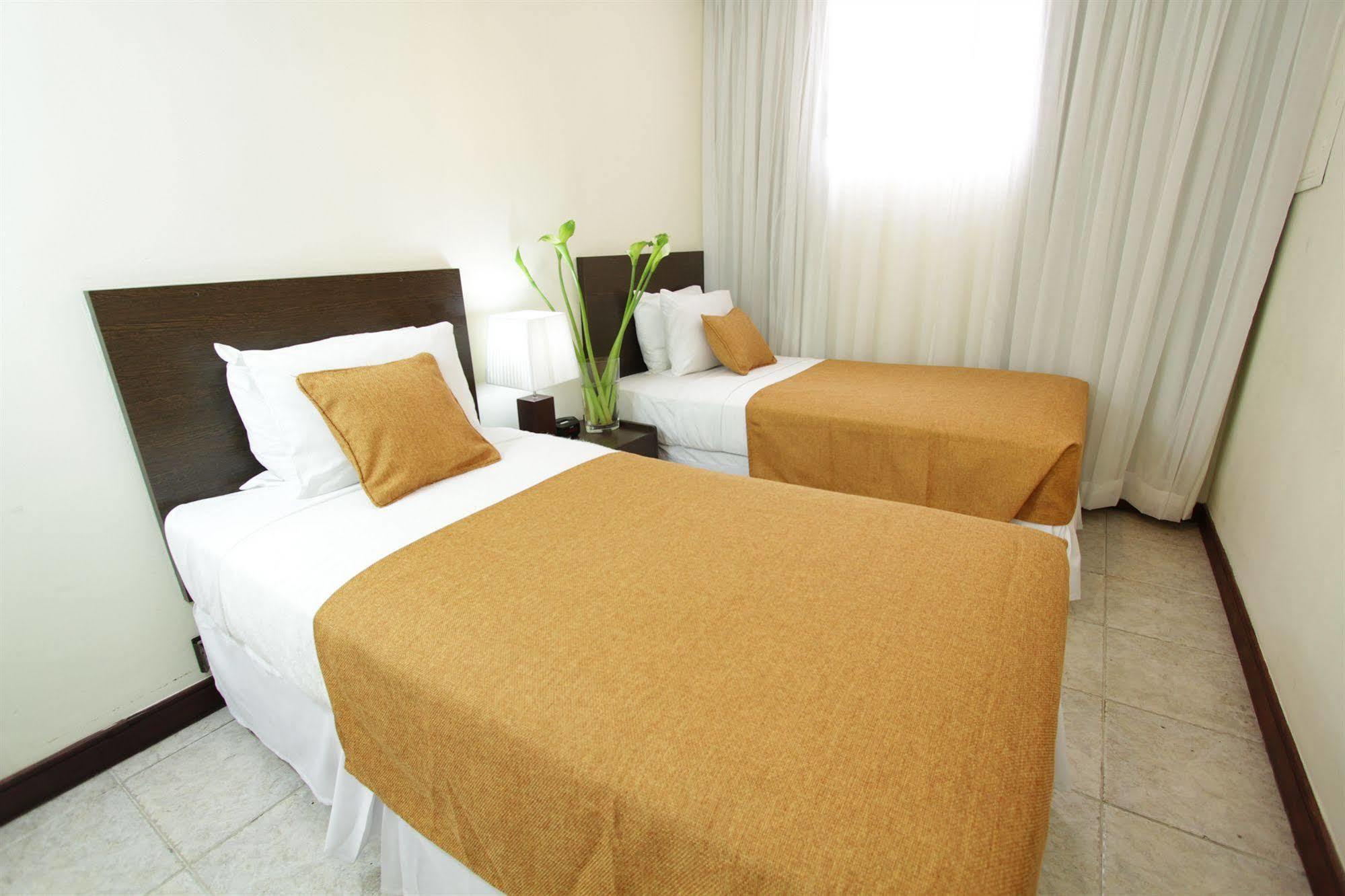 Az Hotel And Suites Panama-Stad Buitenkant foto