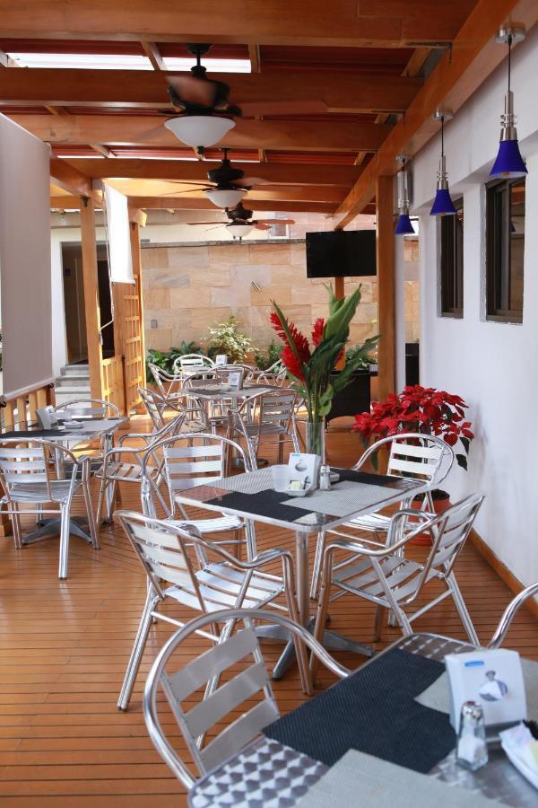 Az Hotel And Suites Panama-Stad Buitenkant foto